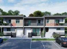 Foto Villa a schiera in vendita a Reggio Emilia - 5 locali 136mq