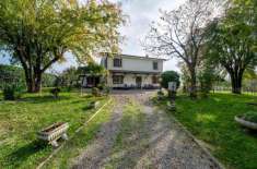 Foto Villa a schiera in vendita a Reggio Emilia