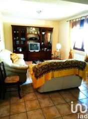 Foto Villa a schiera in vendita a Rende