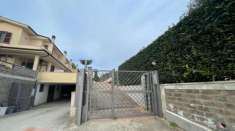 Foto Villa a schiera in vendita a Rignano Flaminio - 5 locali 200mq
