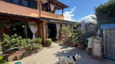 Foto Villa a schiera in vendita a Rignano Flaminio