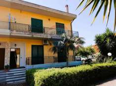 Foto Villa a schiera in vendita a Riposto