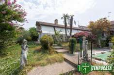 Foto Villa a schiera in vendita a Rivolta D'Adda