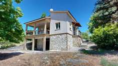Foto Villa a schiera in vendita a Rocca Sinibalda