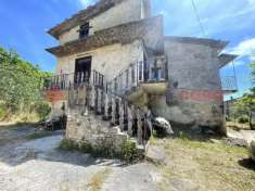 Foto Villa a schiera in vendita a Roccamonfina