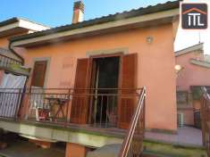 Foto Villa a schiera in vendita a Roma