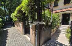 Foto Villa a schiera in vendita a Roma