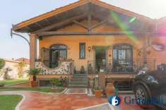 Foto Villa a schiera in vendita a Roma
