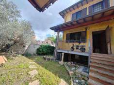 Foto Villa a schiera in vendita a Roma