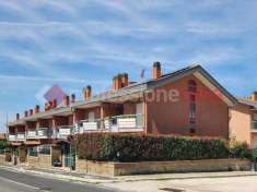 Foto Villa a schiera in vendita a Roma