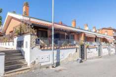 Foto Villa a schiera in vendita a Roma