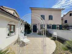 Foto Villa a schiera in vendita a Rosignano Marittimo - 5 locali 260mq