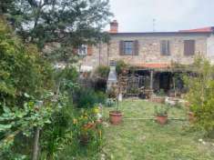 Foto Villa a schiera in vendita a Rosignano Marittimo - 6 locali 270mq