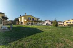 Foto Villa a schiera in vendita a Sacrofano