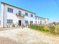 Foto Villa a schiera in vendita a San Pietro Di Morubio - 12 locali 200mq