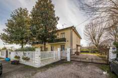 Foto Villa a schiera in vendita a San Pietro In Casale