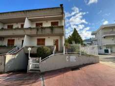 Foto Villa a schiera in vendita a San Salvo - 6 locali 210mq