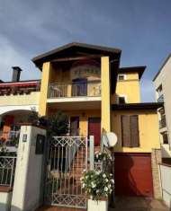 Foto Villa a schiera in vendita a San Vito Chietino