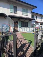 Foto Villa a schiera in vendita a Sant'Angelo Lodigiano