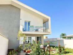 Foto Villa a schiera in vendita a Santa Croce Camerina
