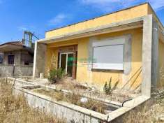 Foto Villa a schiera in vendita a Santa Croce Camerina