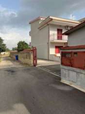 Foto Villa a schiera in vendita a Santa Maria La Fossa - 5 locali 170mq