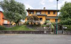 Foto Villa a schiera in vendita a Scanzorosciate