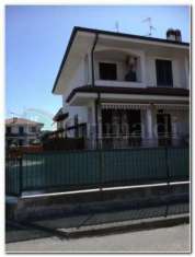 Foto Villa a schiera in vendita a Sedriano