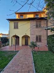 Foto Villa a schiera in vendita a Sinalunga