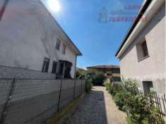 Foto Villa a schiera in vendita a Siziano - 350mq