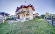 Foto Villa a schiera in vendita a Solbiate Arno