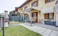 Foto Villa a schiera in vendita a Somma Lombardo