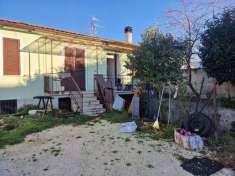 Foto Villa a schiera in vendita a Spoleto