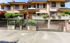 Foto Villa a schiera in vendita a Stezzano