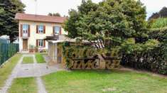 Foto Villa a schiera in vendita a Taino