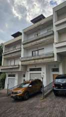 Foto Villa a schiera in vendita a Teramo