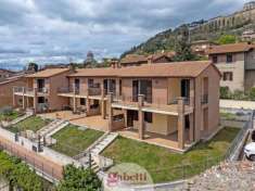 Foto Villa a schiera in vendita a Todi - 4 locali 100mq