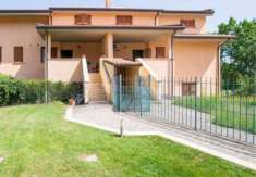 Foto Villa a schiera in vendita a Torgiano - 4 locali 128mq