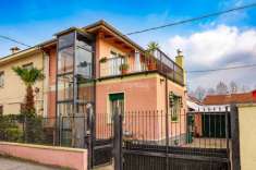 Foto Villa a schiera in vendita a Torino
