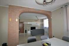 Foto Villa a schiera in vendita a Torrita Di Siena - 8 locali 210mq
