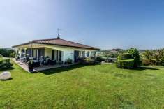Foto Villa a schiera in vendita a Trecastelli