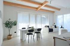 Foto Villa a schiera in vendita a Trento