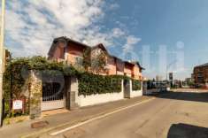 Foto Villa a schiera in vendita a Trezzano Sul Naviglio
