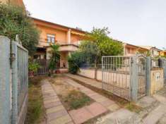Foto Villa a schiera in vendita a Uta - 4 locali 115mq