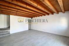 Foto Villa a schiera in vendita a Valeggio Sul Mincio