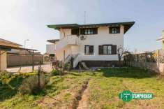 Foto Villa a schiera in vendita a Vanzaghello