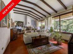Foto Villa a schiera in vendita a Varese