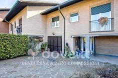 Foto Villa a schiera in vendita a Vedano Olona