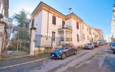 Foto Villa a schiera in vendita a Vercelli