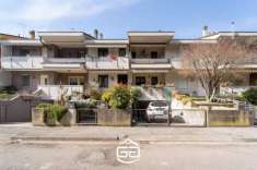 Foto Villa a schiera in vendita a Vicenza